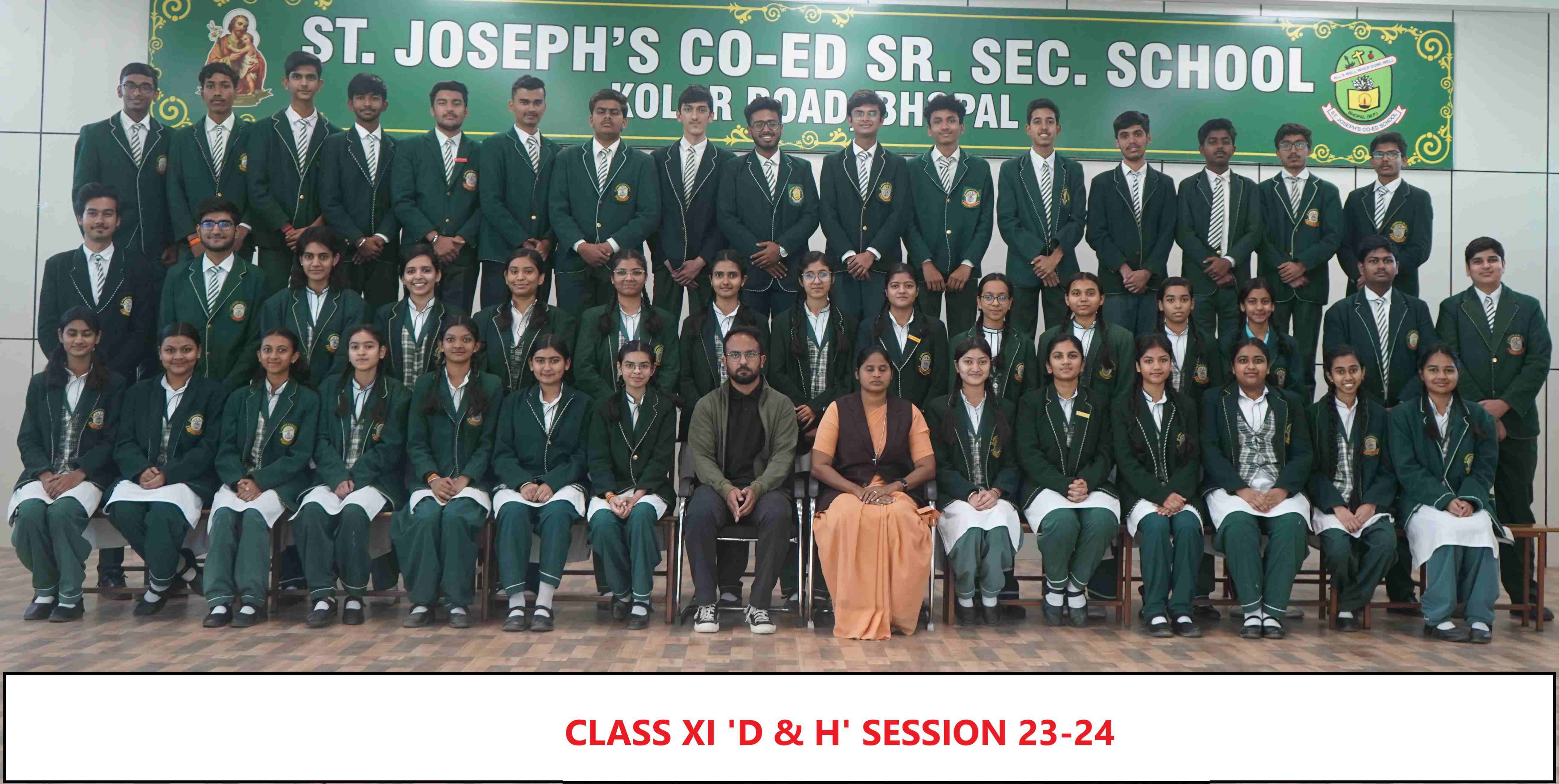 Group Photograph Class IX and XI