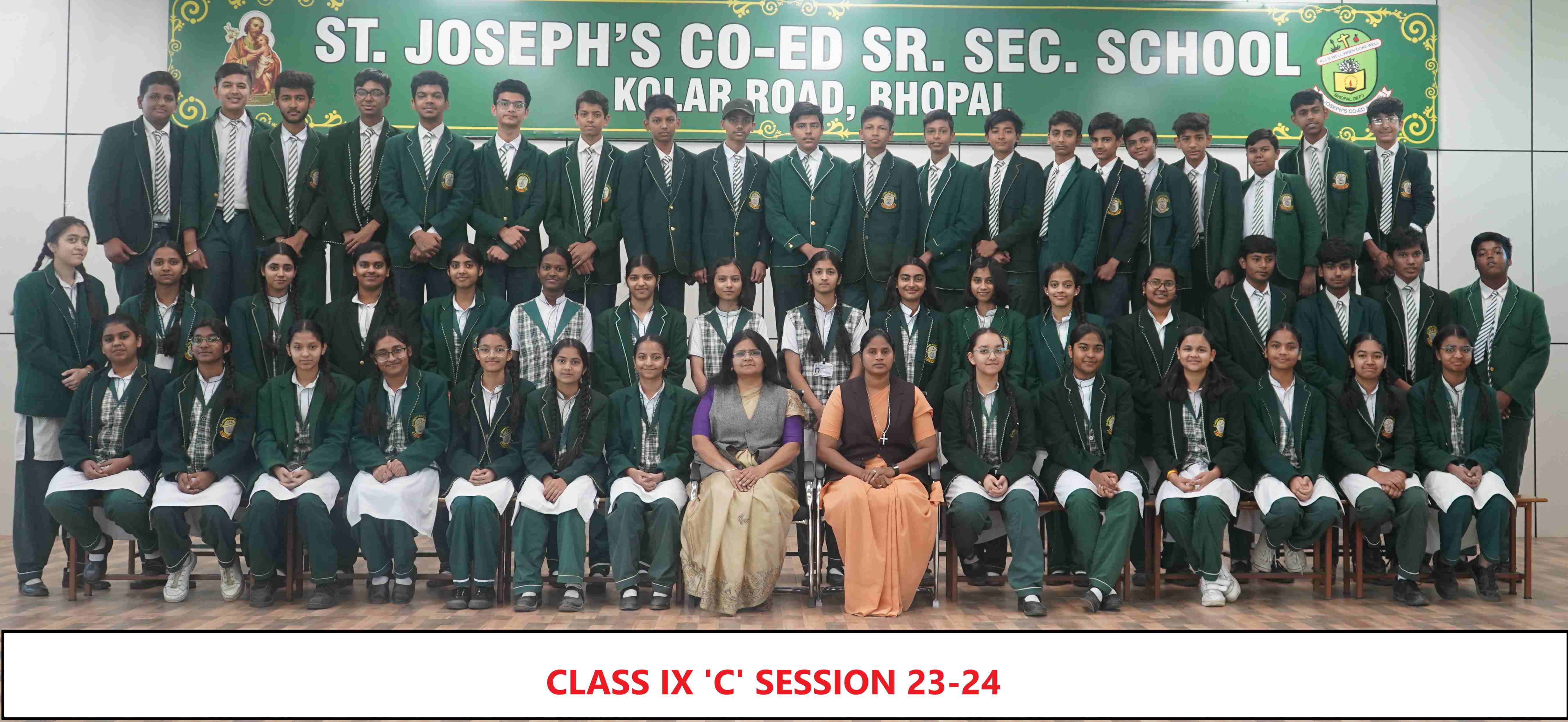 Group Photograph Class IX and XI