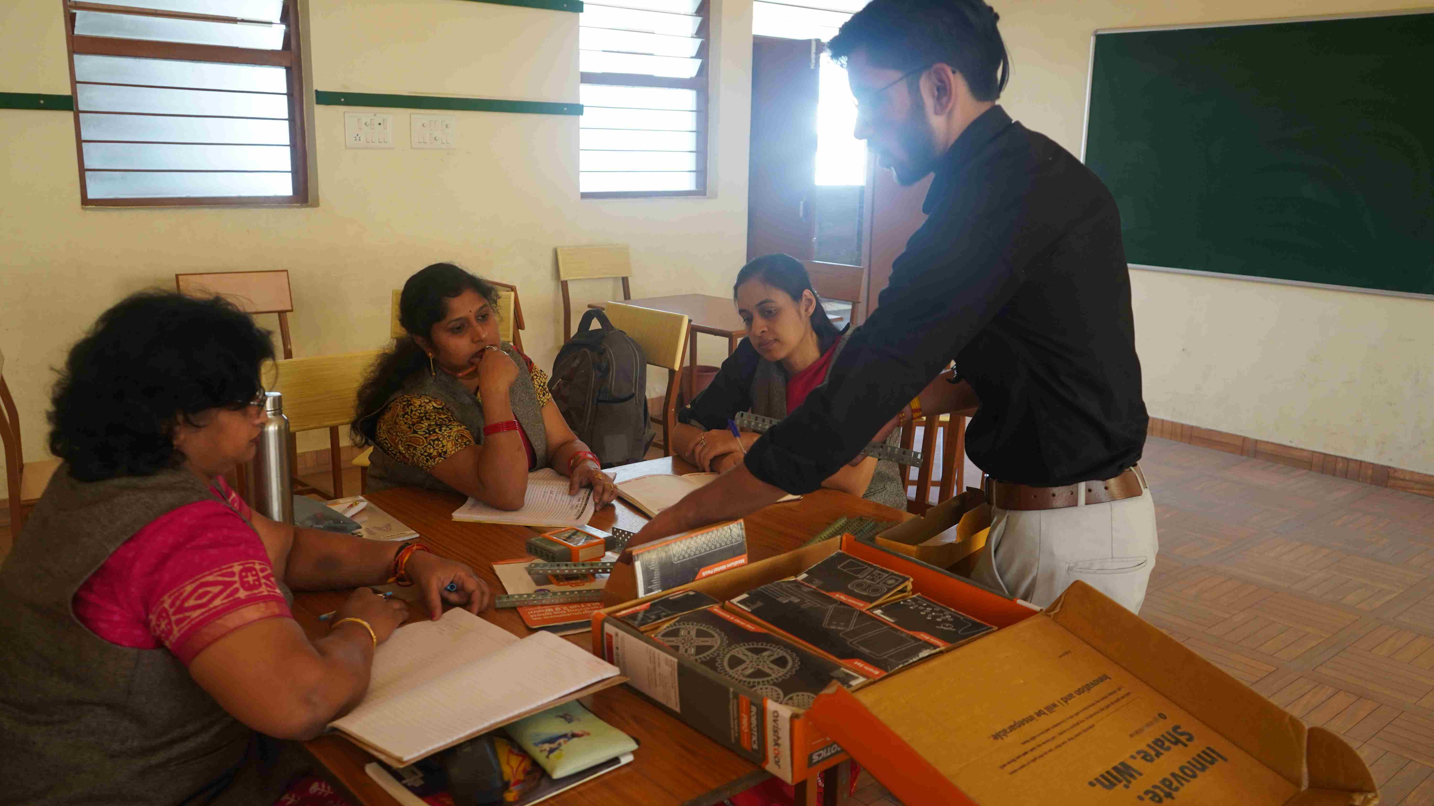 Artificial Intelligence (AI) Training for Teachers